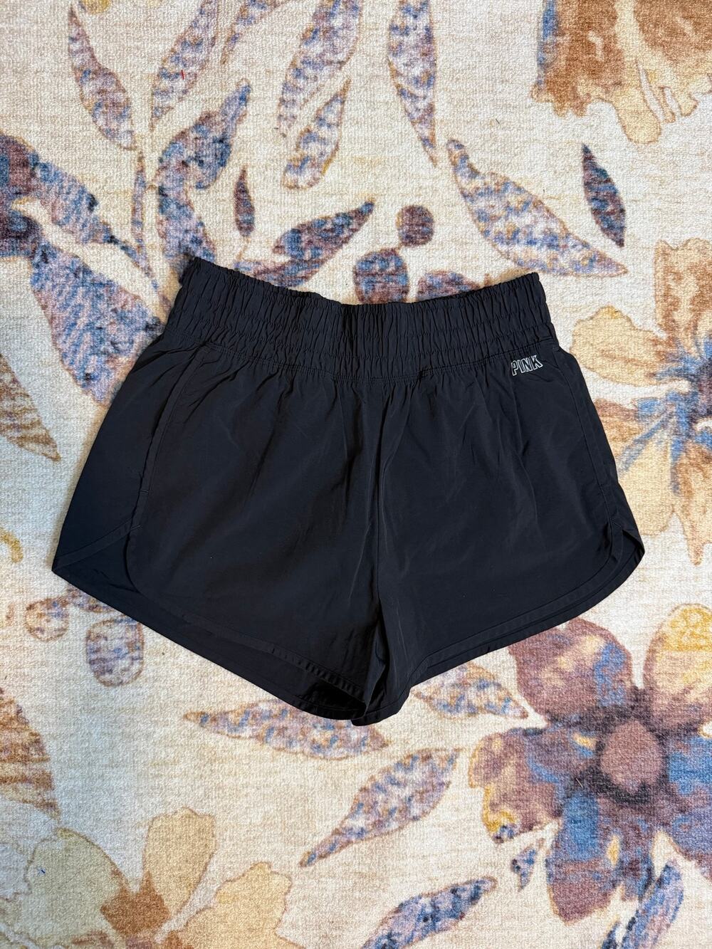 PINK Victoria’s Secret Active Black Lined Running Shorts Size Medium Athletic
